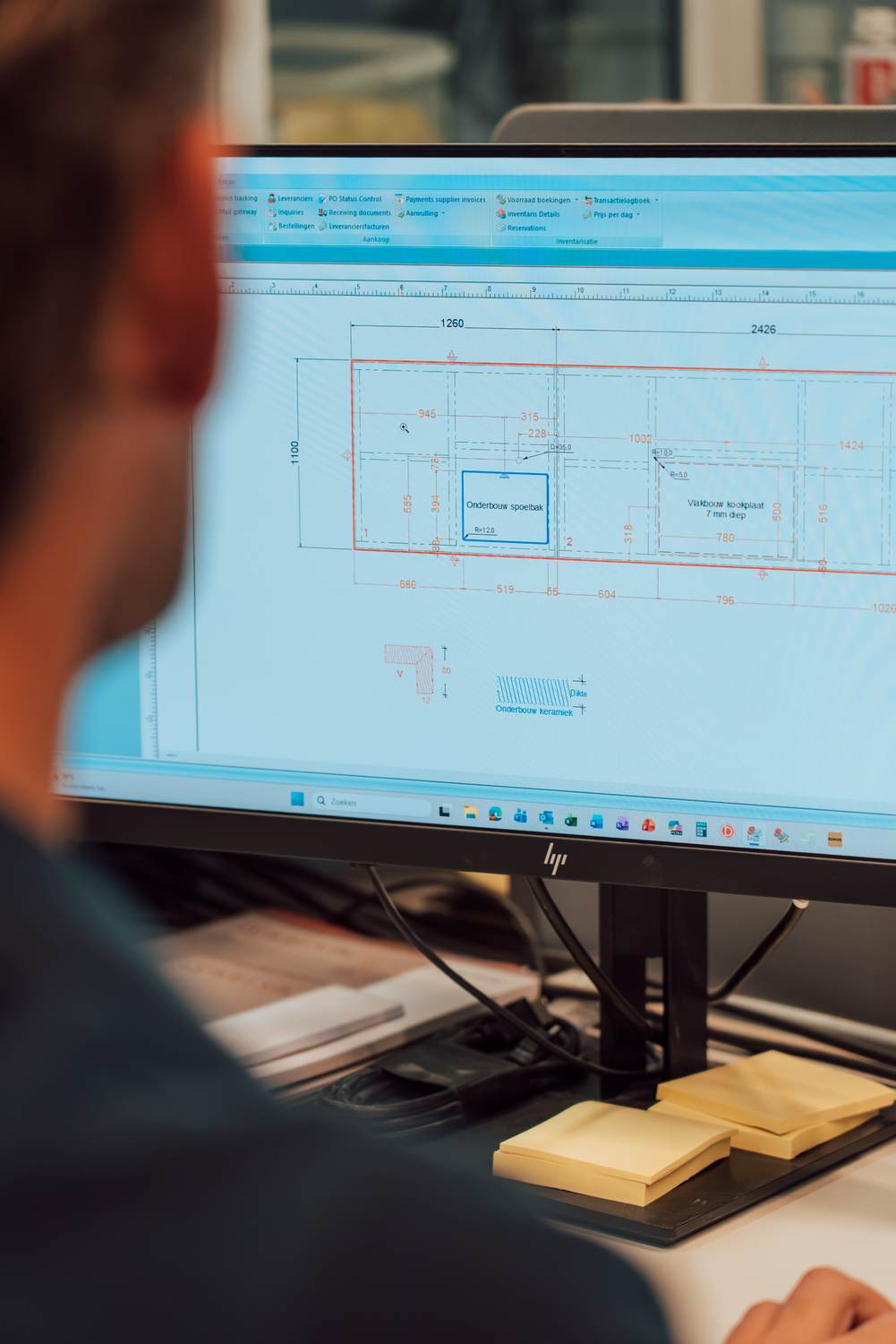 Keukenplan in CAD op het scherm